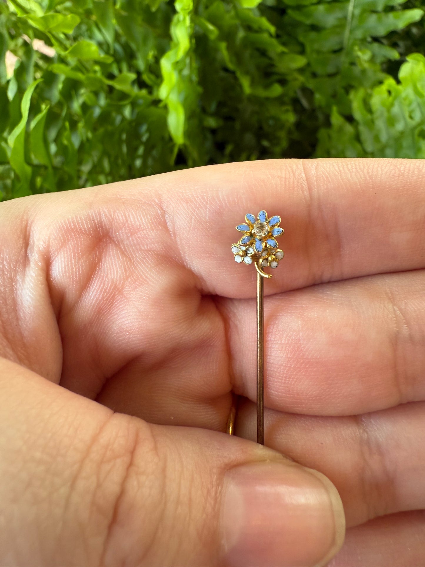 14k Gold and Enamel Stickpin