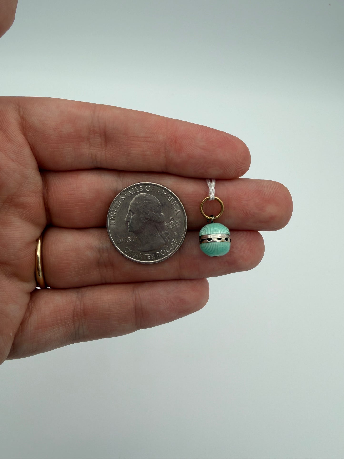 Petite Victorian Vinaigrette