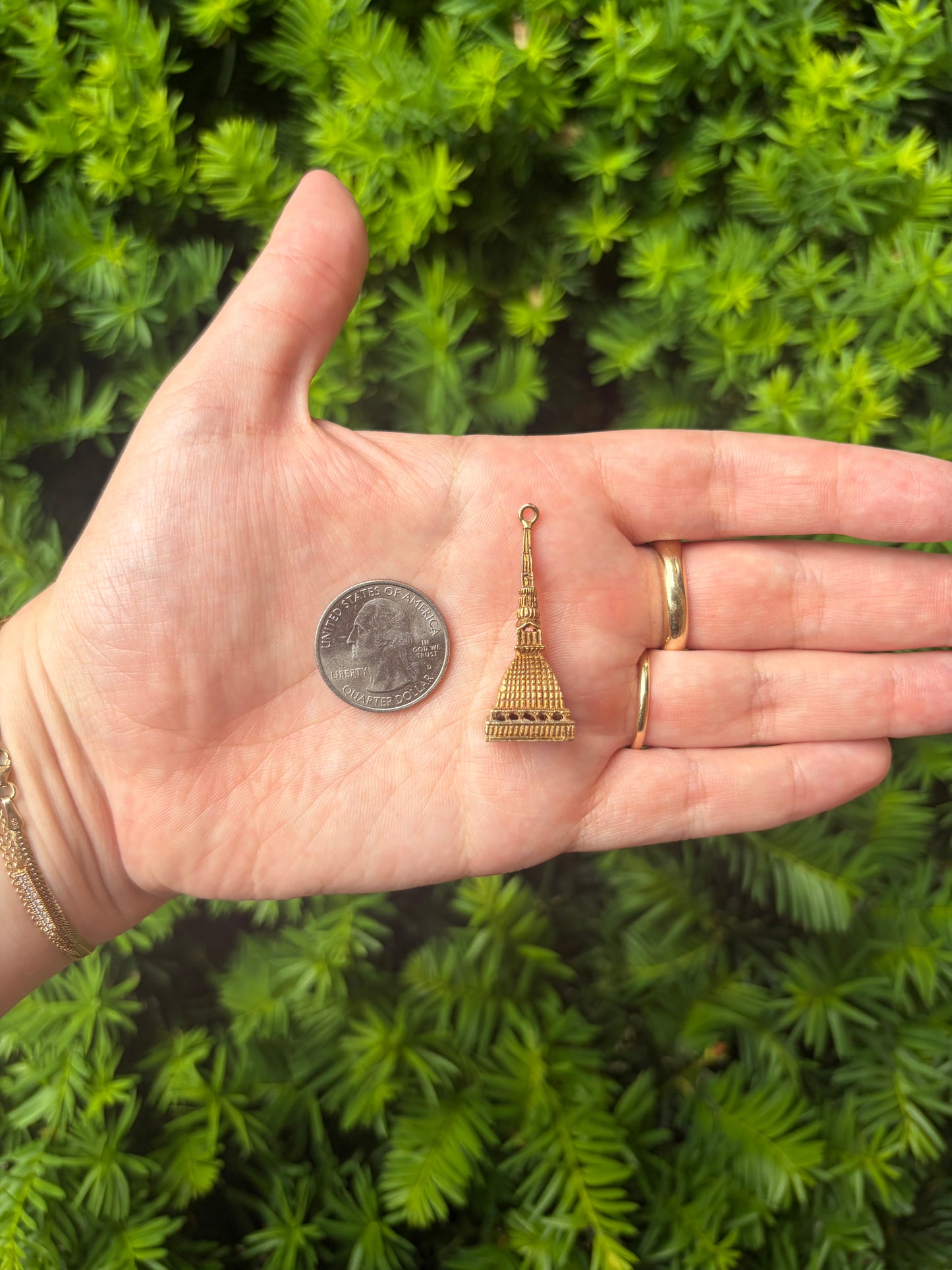 18k Mole Antonelliana Pendant
