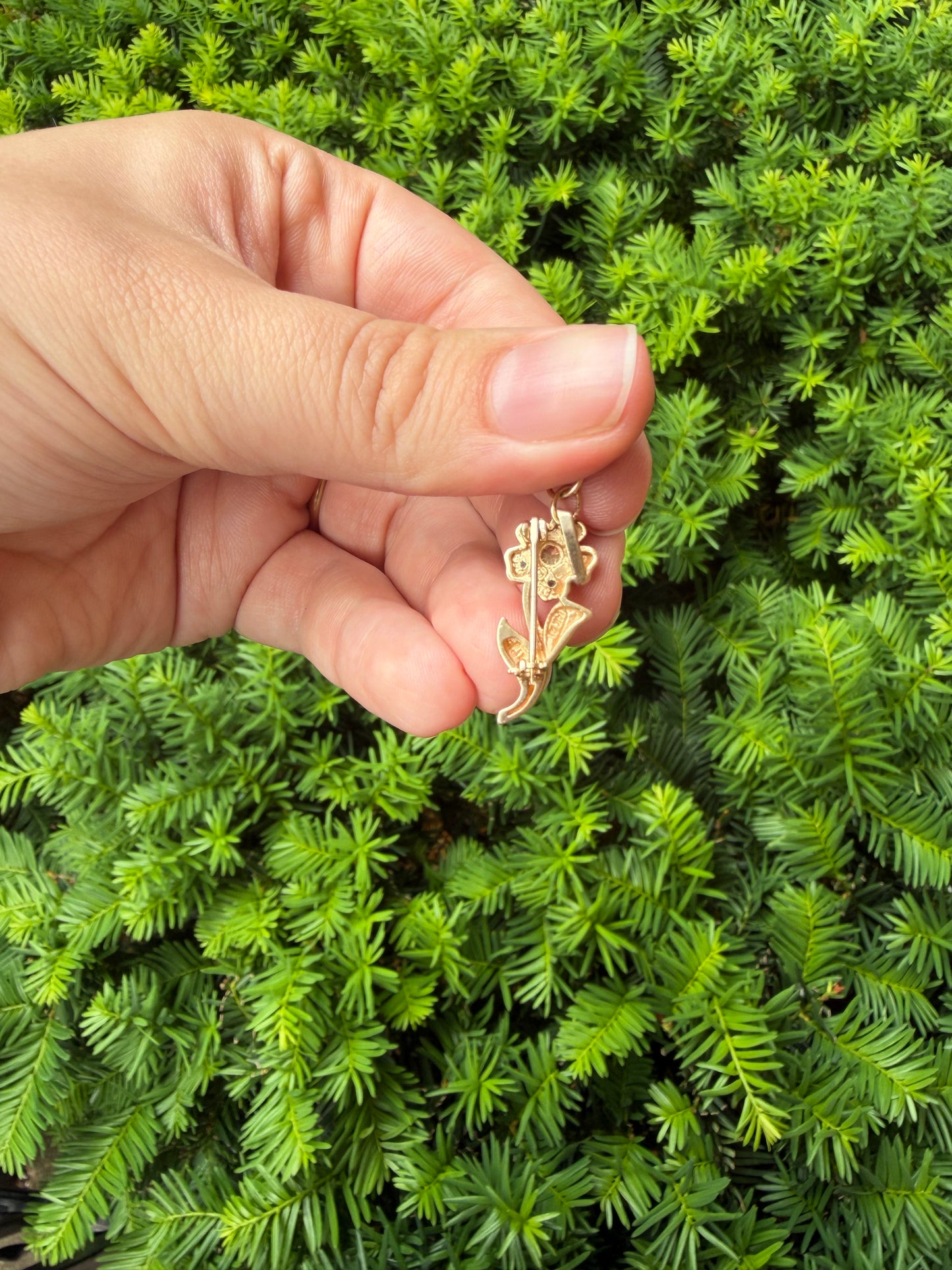 Flower Pendant/Pin
