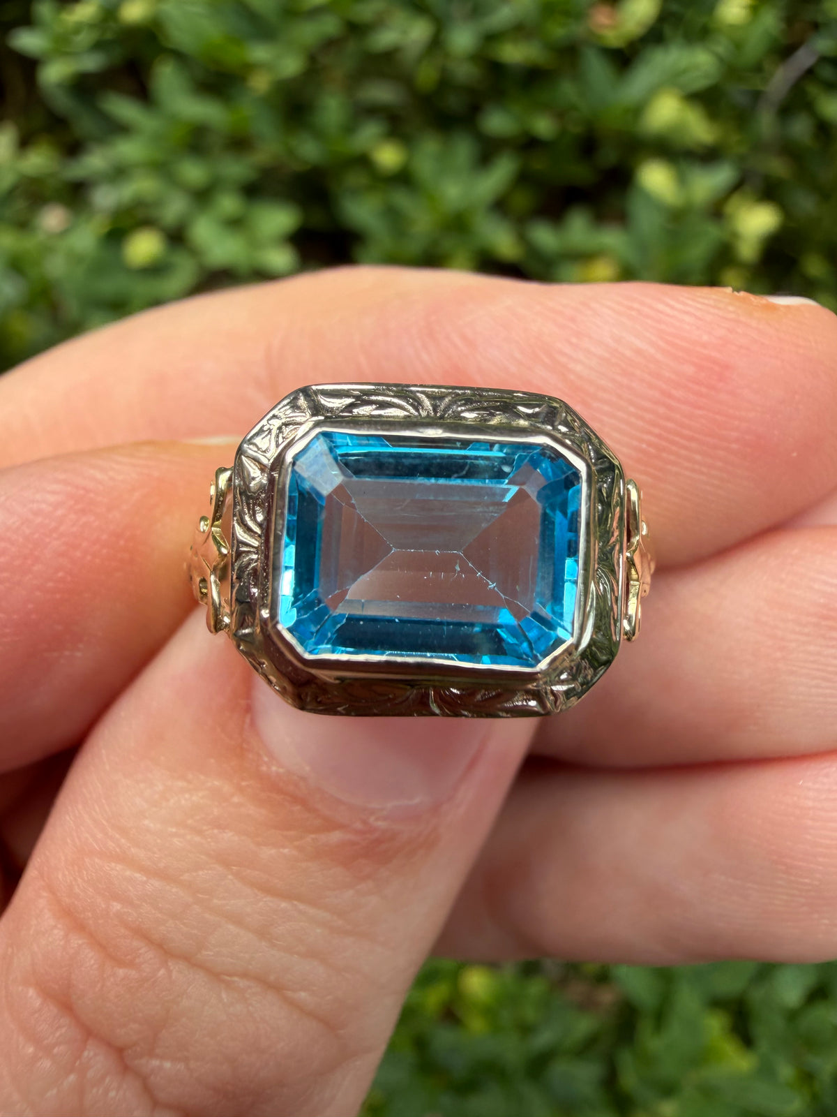 14k Art Deco Topaz Ring
