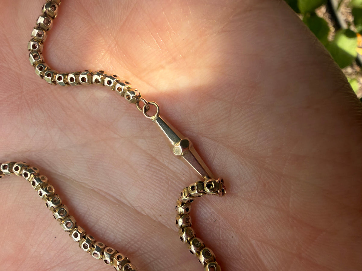 9k Vintage Pierced Chain