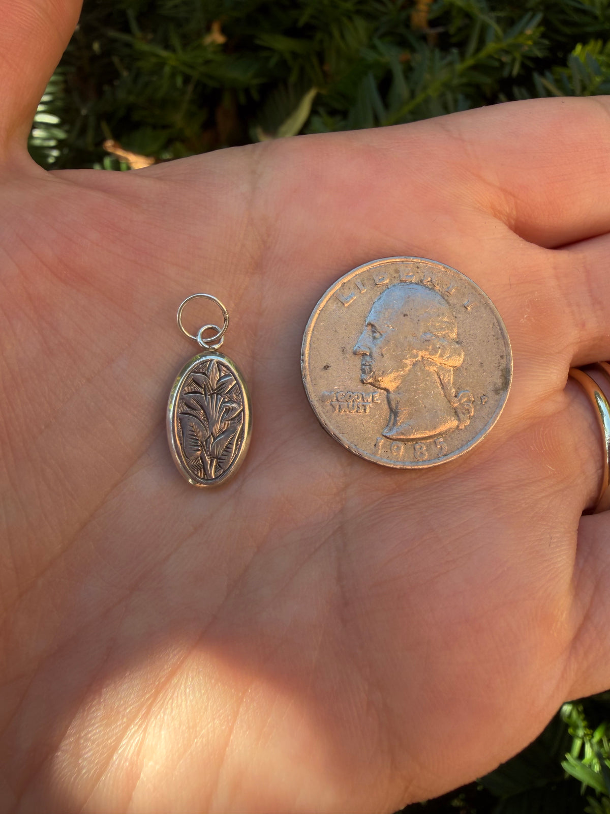 Vintage Sterling Silver Floral Pendant