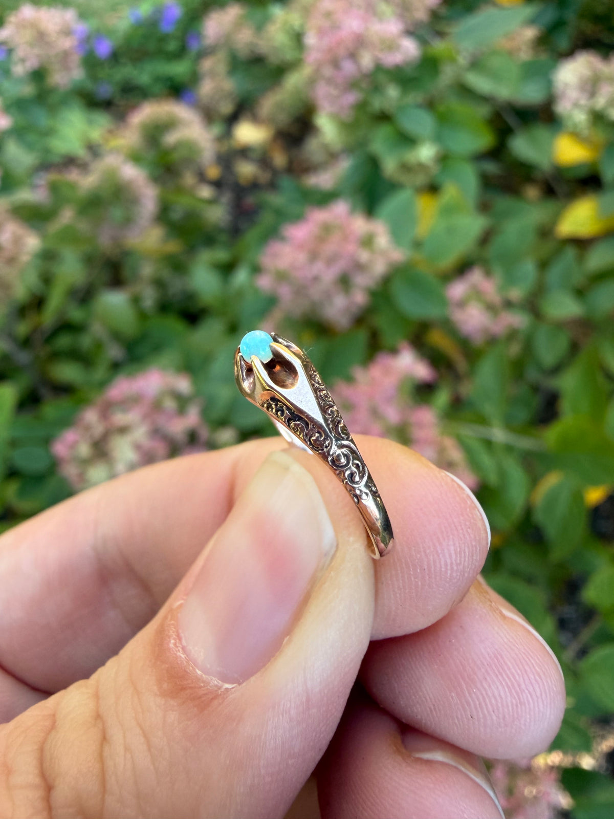 Vintage 10k Opal Ring