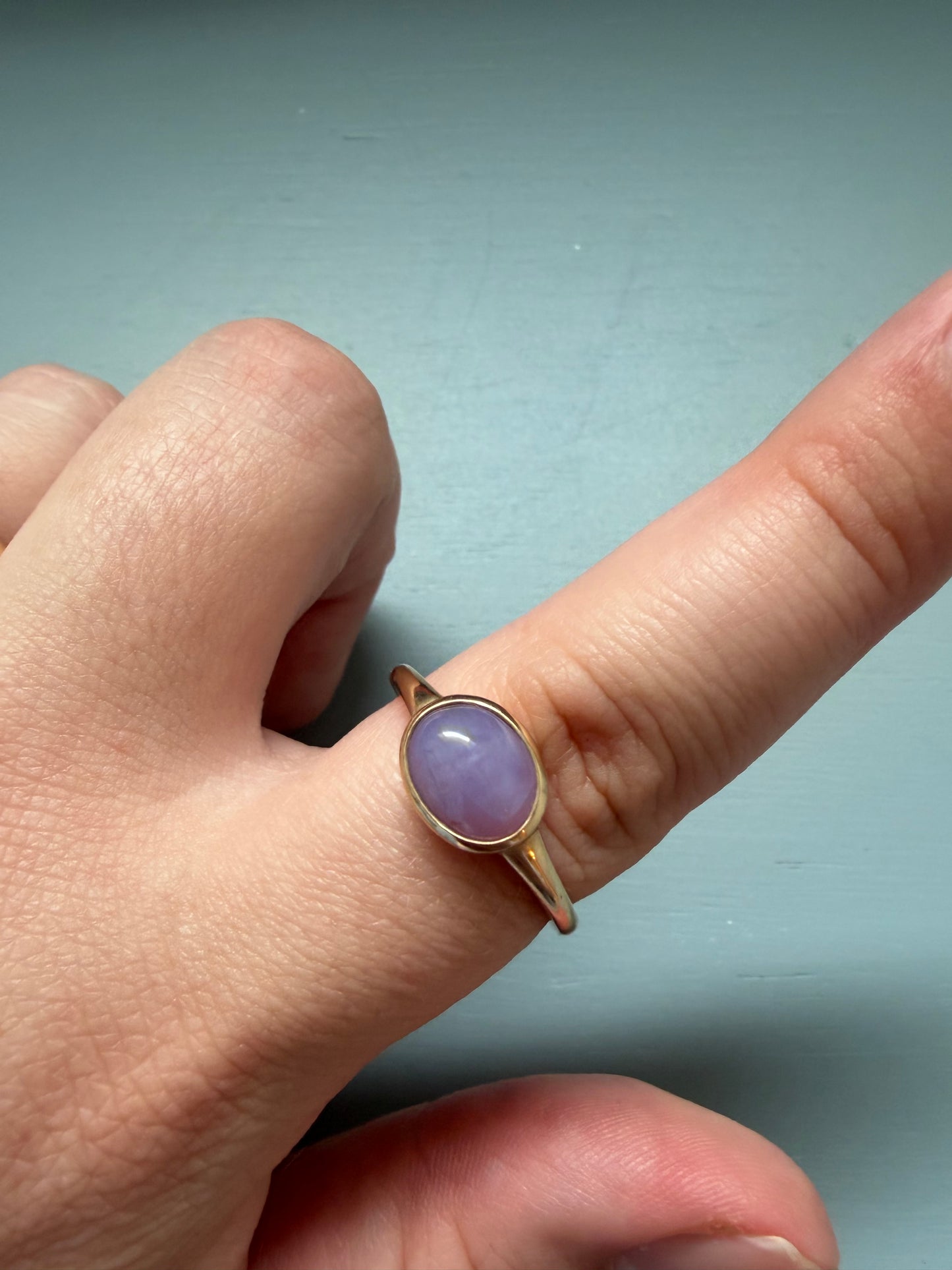 10k Milky Sapphire Ring