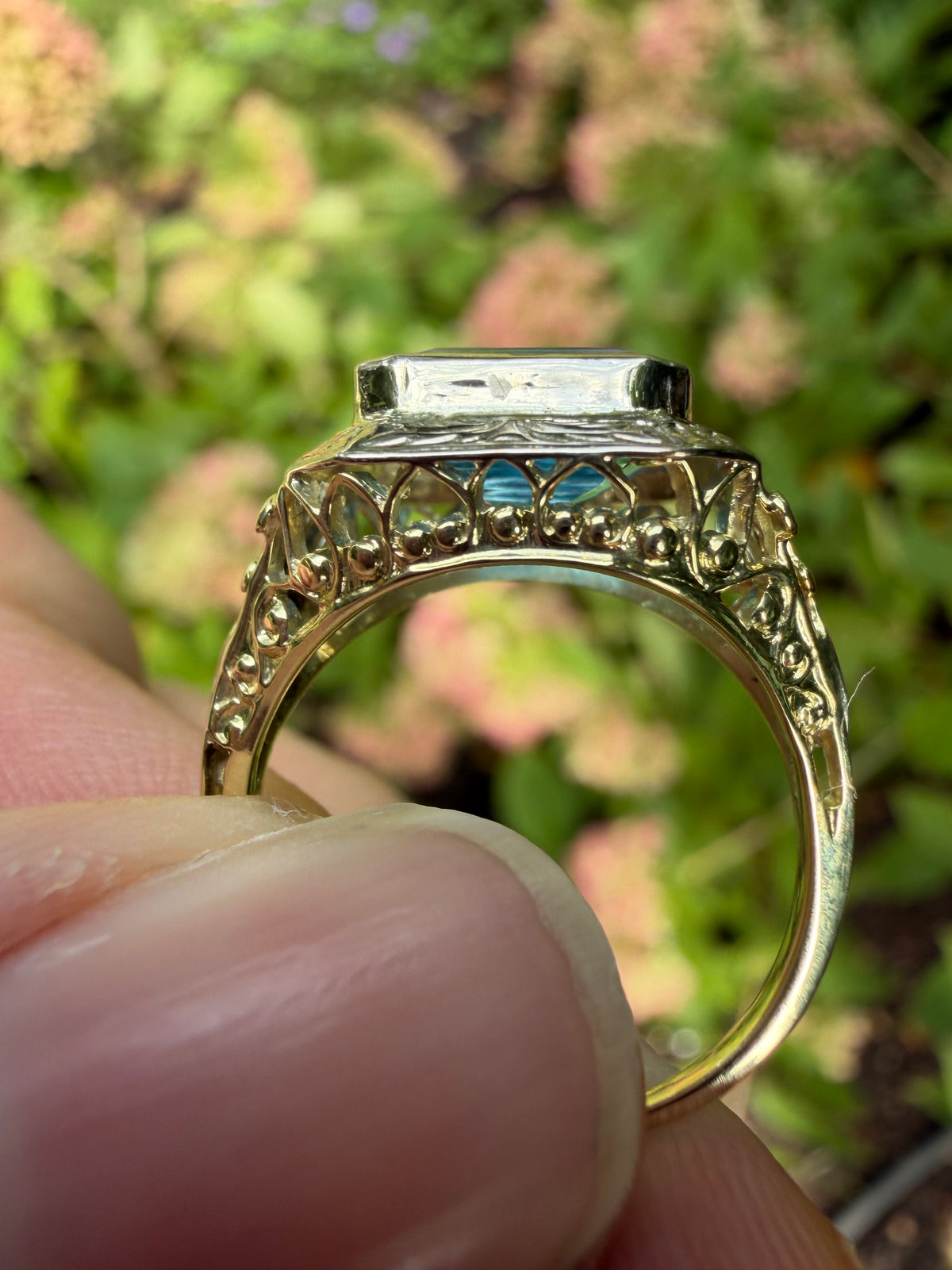 14k Art Deco Topaz Ring