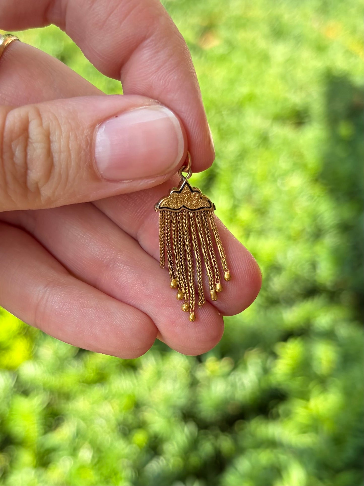14k Victorian Tassel