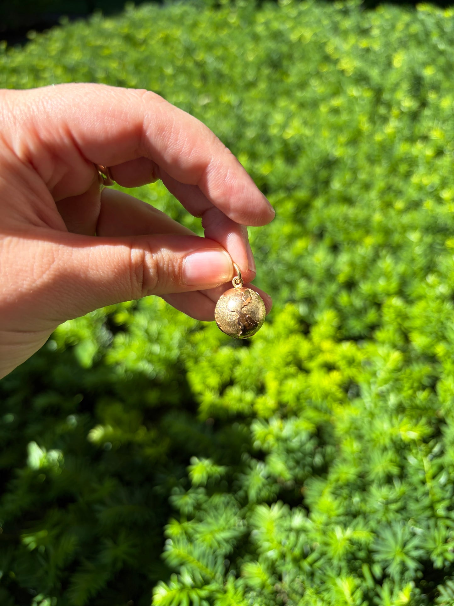 14k Globe Charm