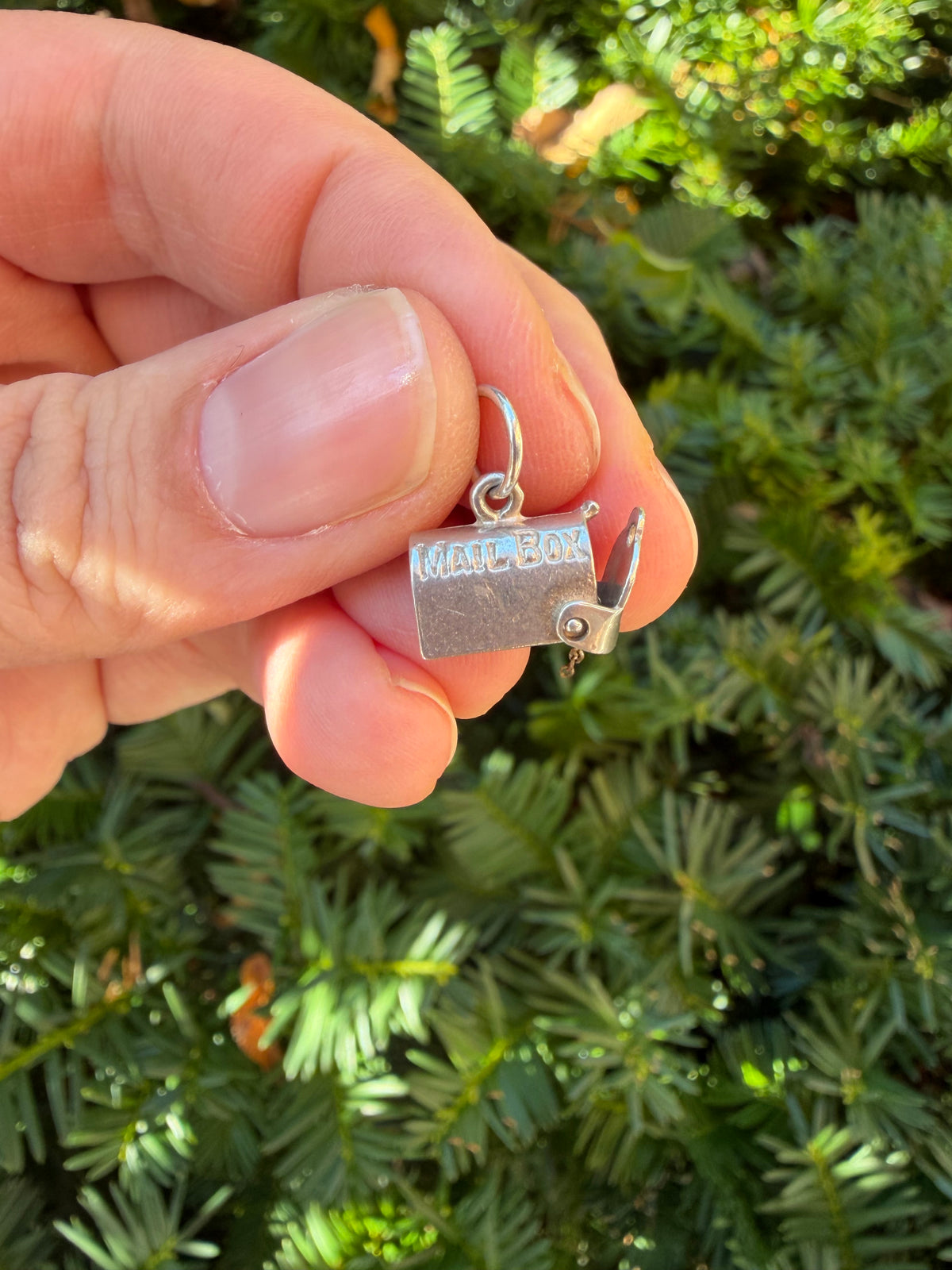 Vintage Articulated Mailbox Charm