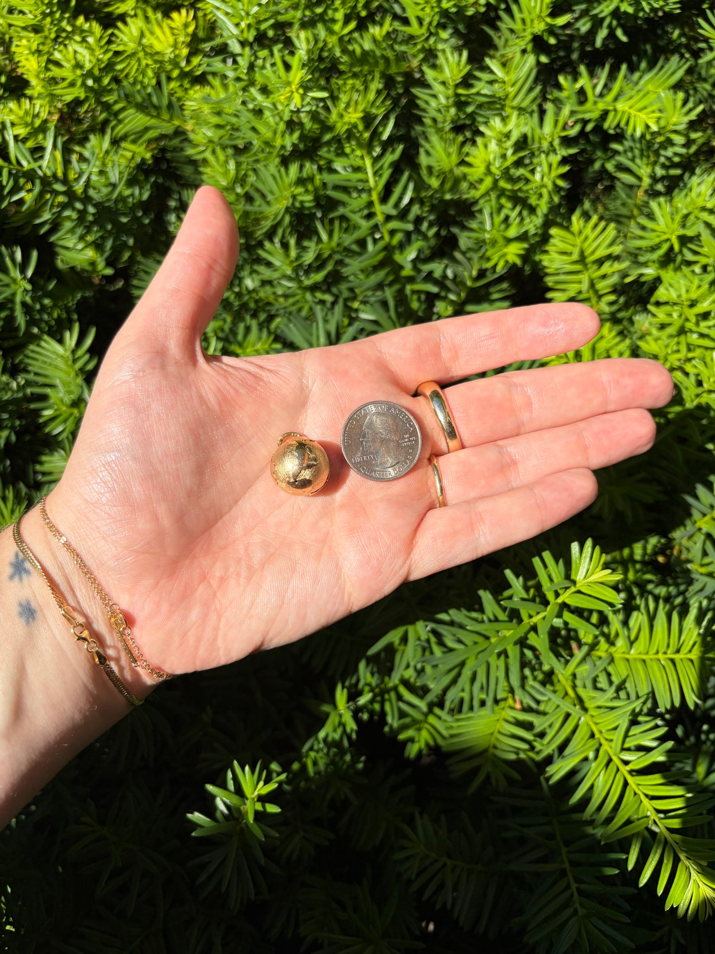 14k Globe Charm