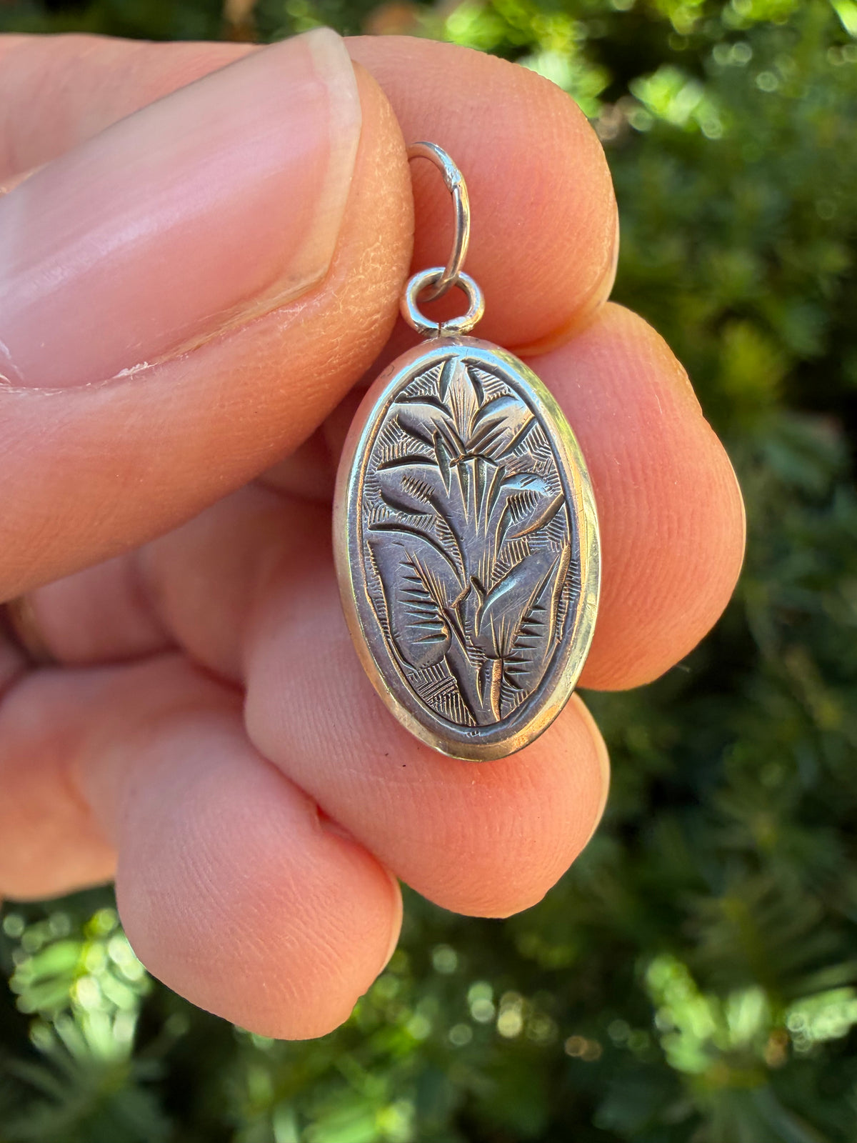 Vintage Sterling Silver Floral Pendant