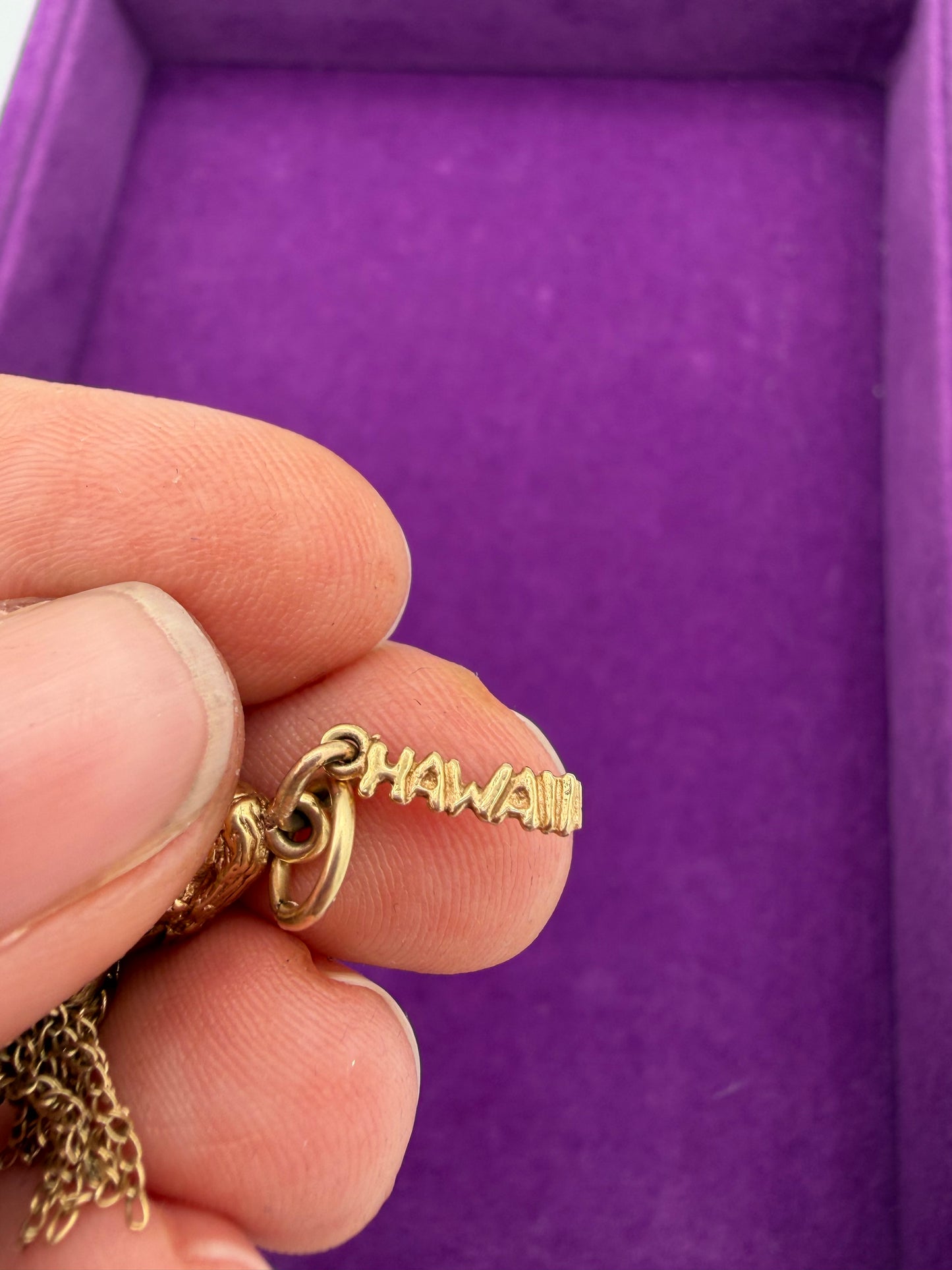 14k Hula Dancer