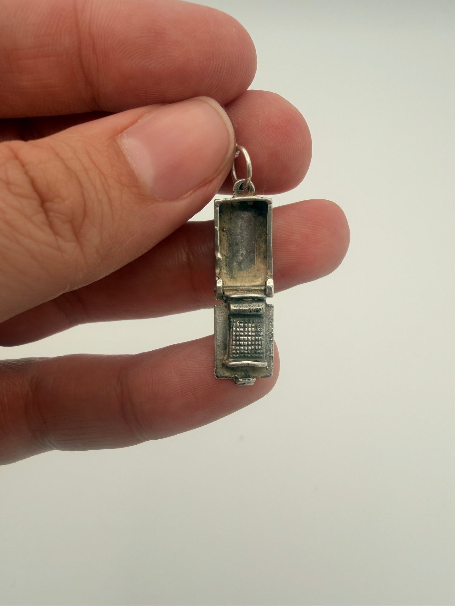 Murphy Bed Charm
