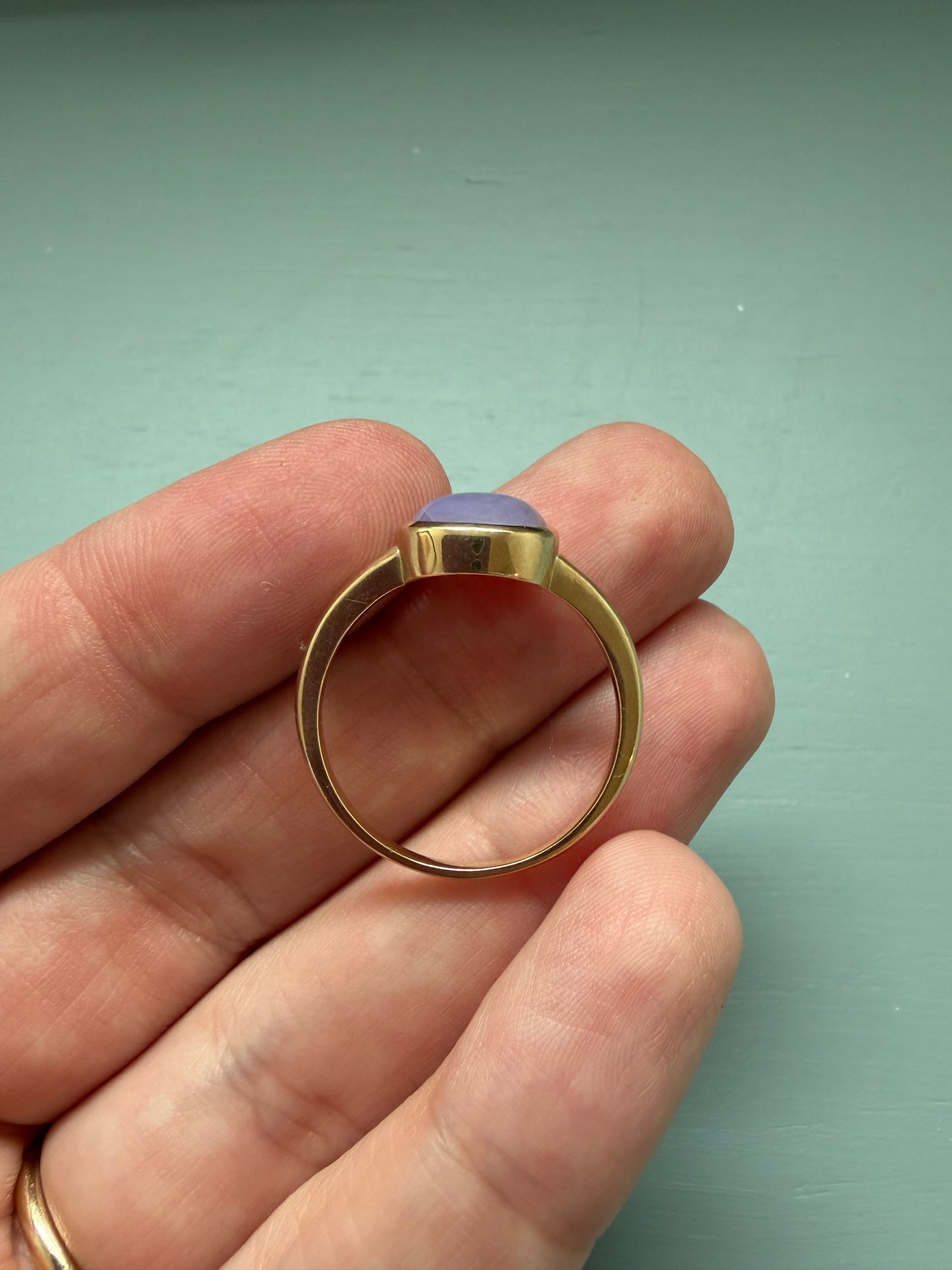 10k Milky Sapphire Ring