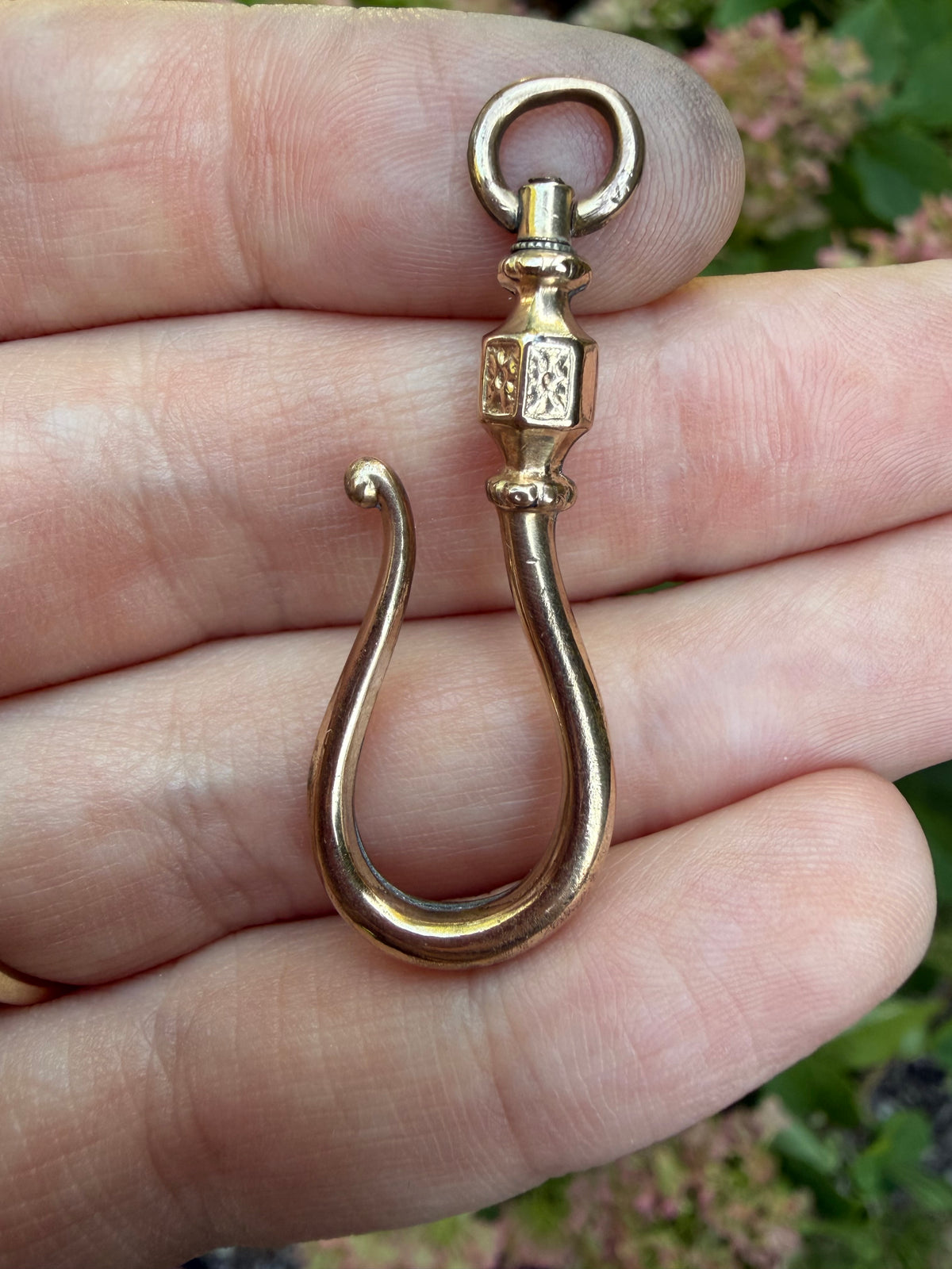 Victorian Hook