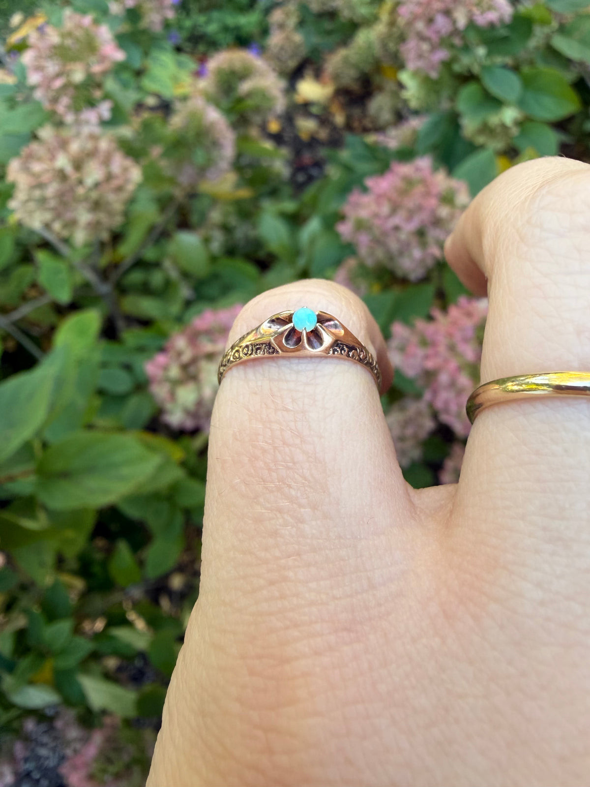 Vintage 10k Opal Ring