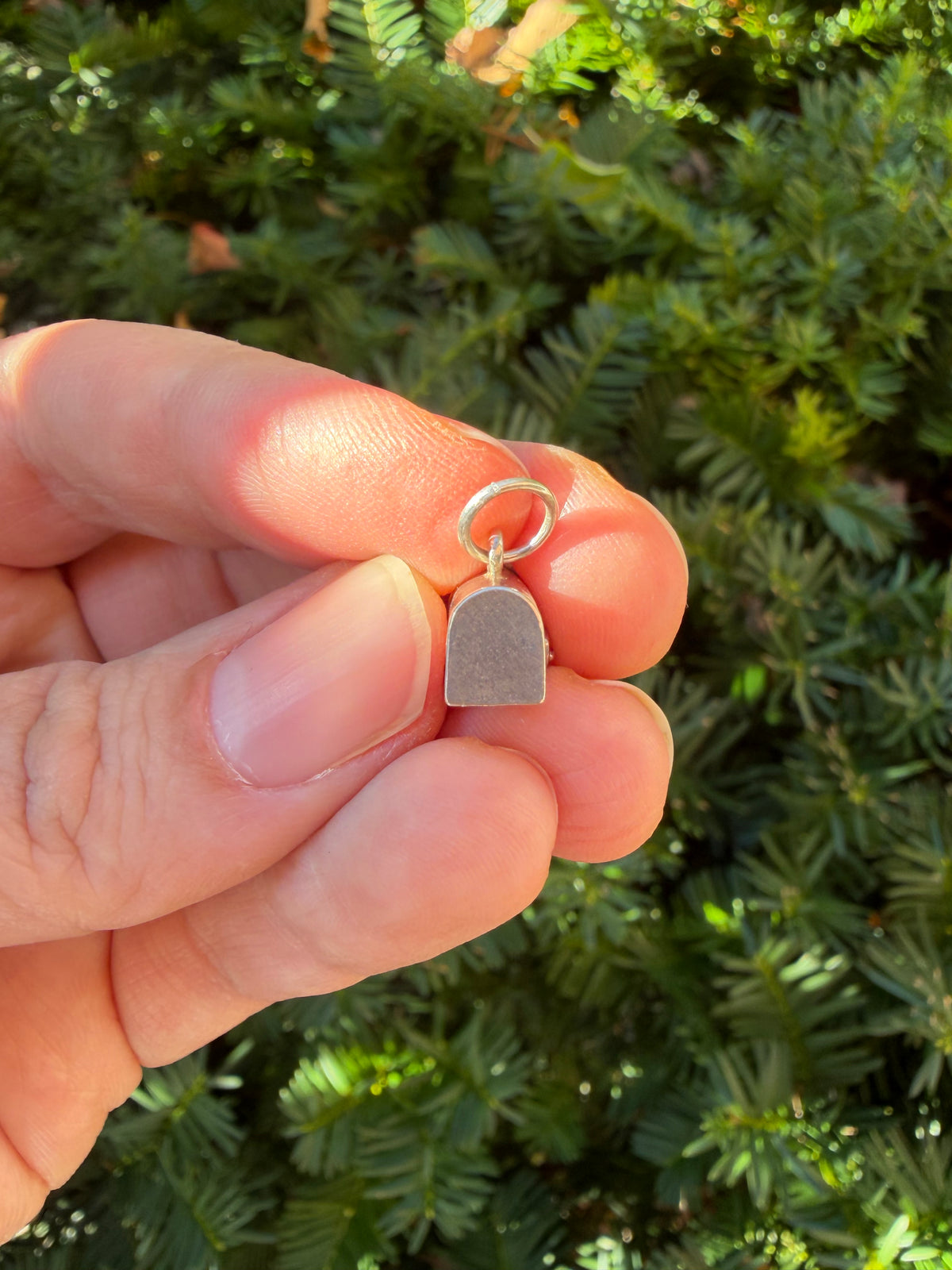 Vintage Articulated Mailbox Charm