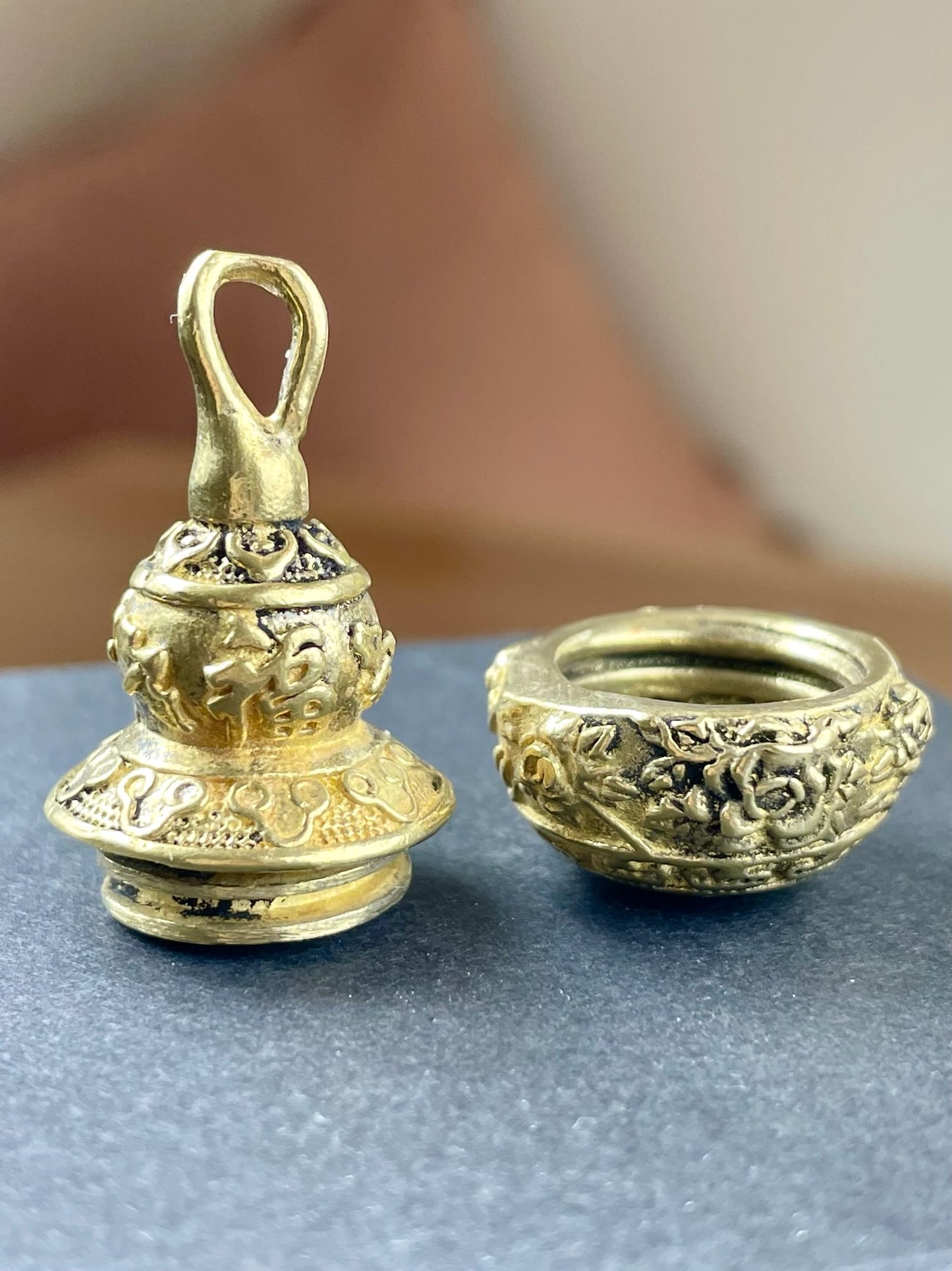 Vessel Pendant