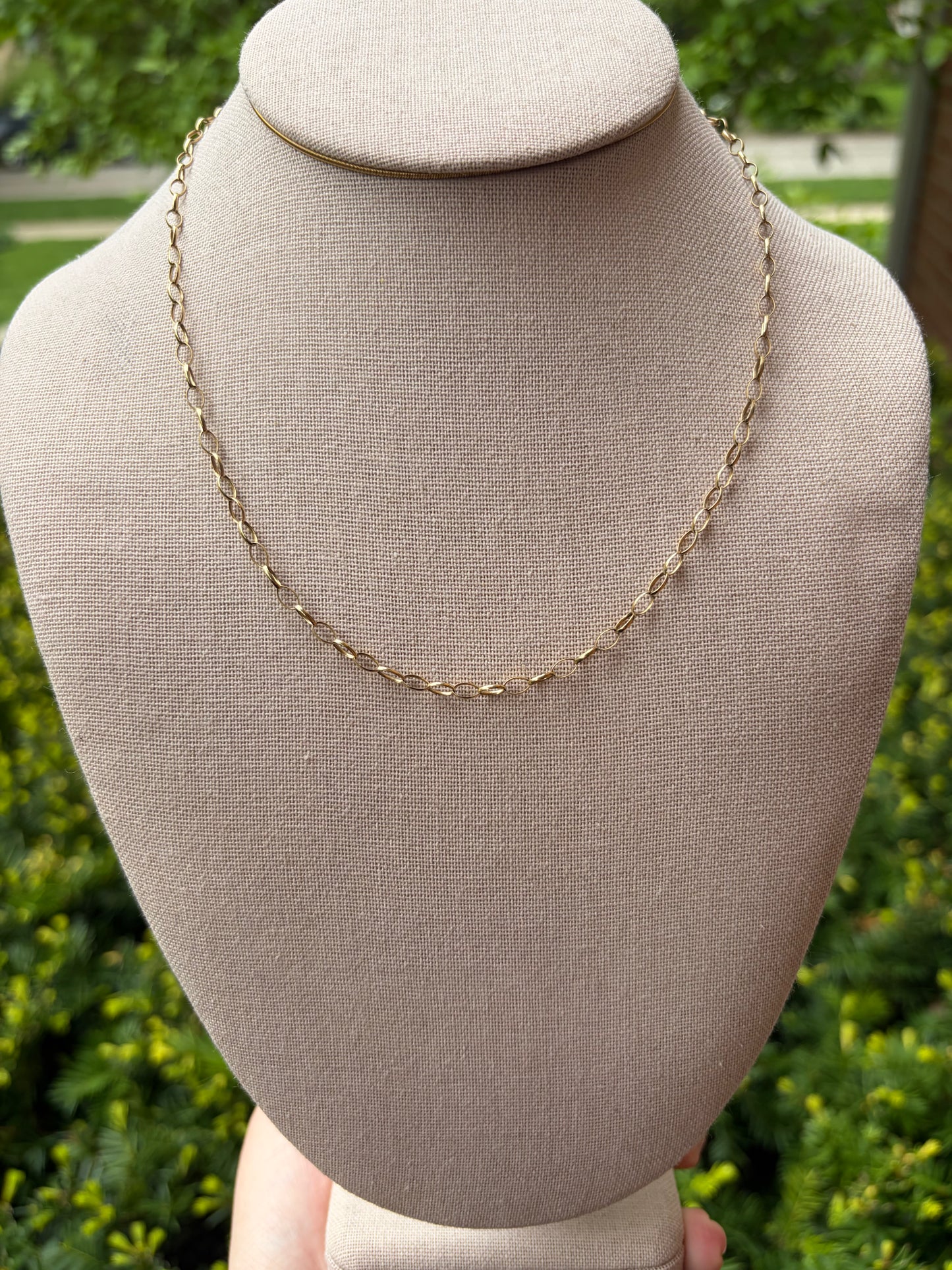 9k Oval Rolo Chain