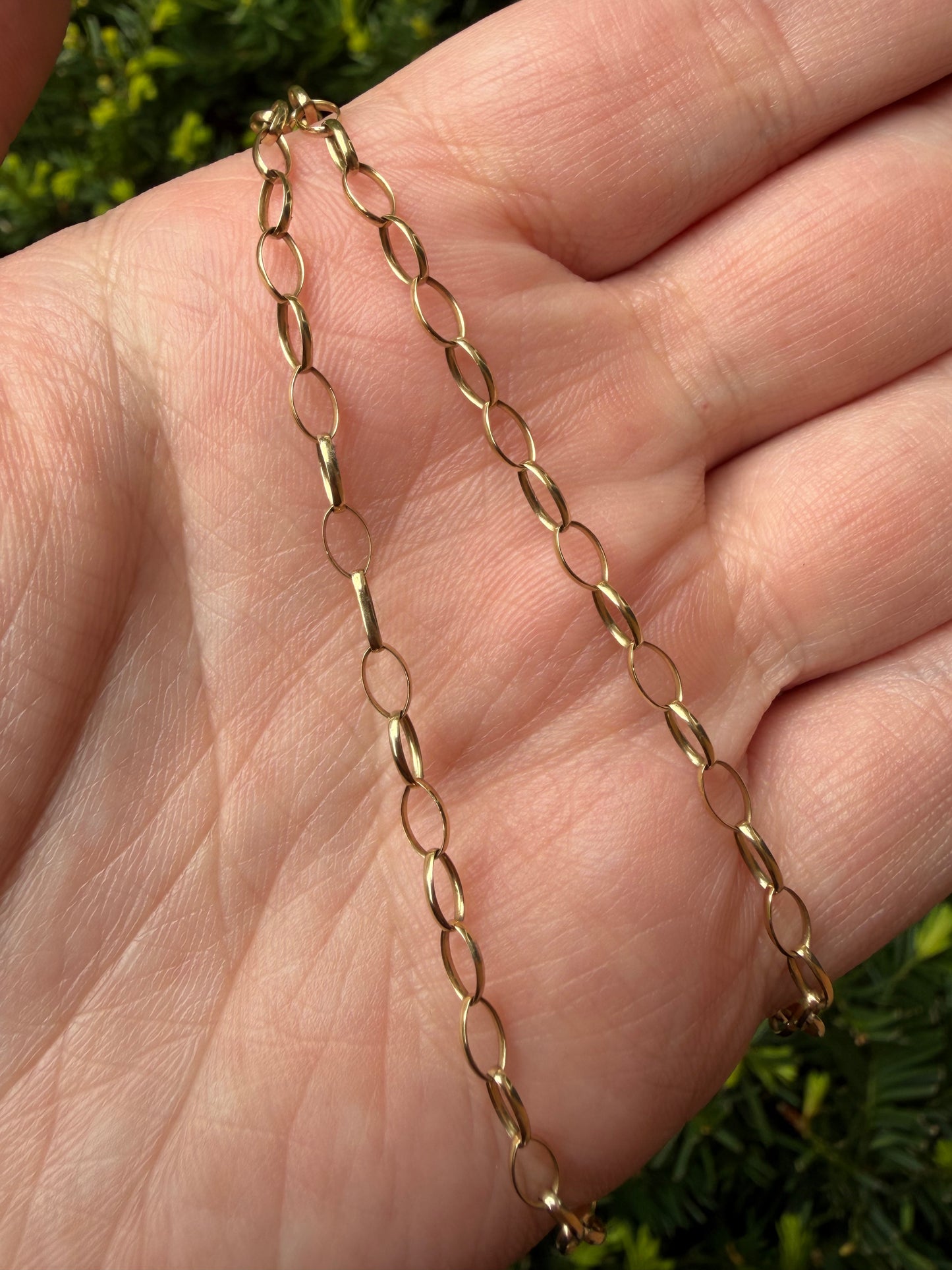 9k Oval Rolo Chain