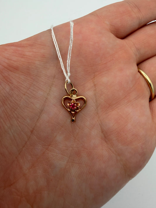 9k Heart Charm