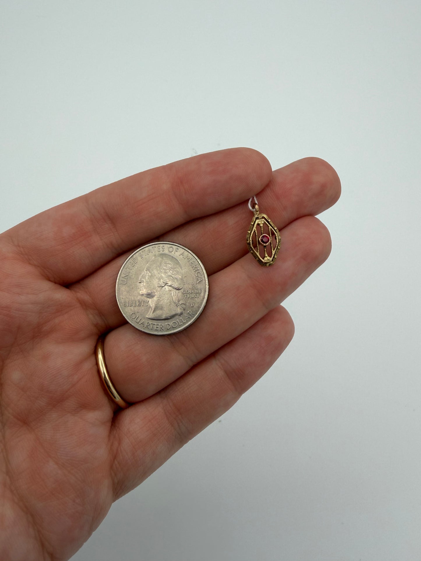 14k Art Deco Charm