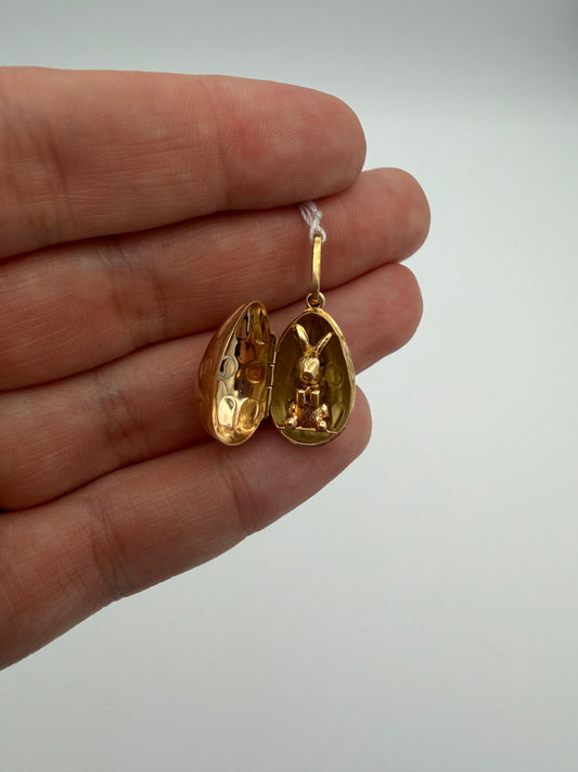 Articulated Egg and Bunny