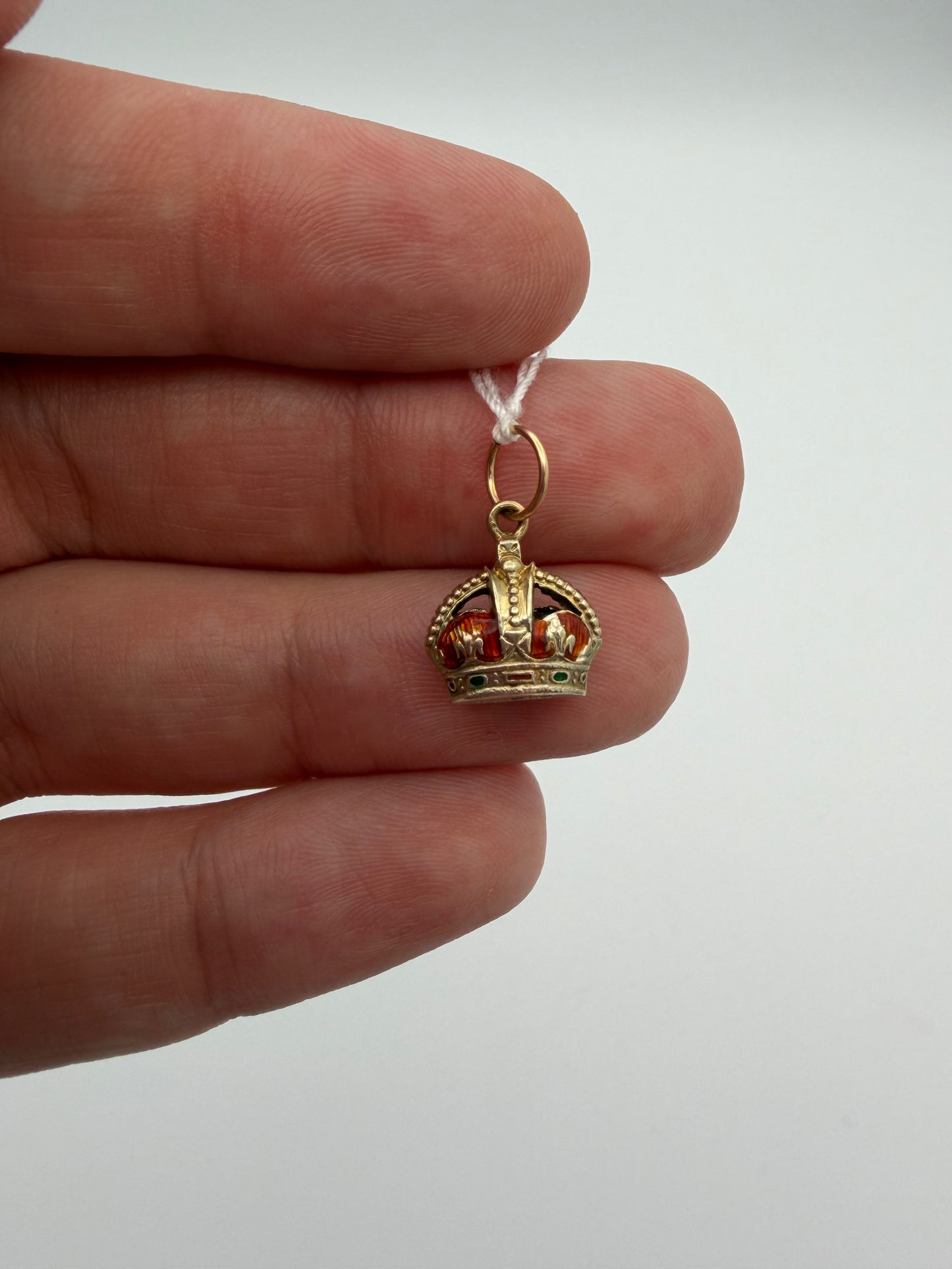 9k + Enamel Crown