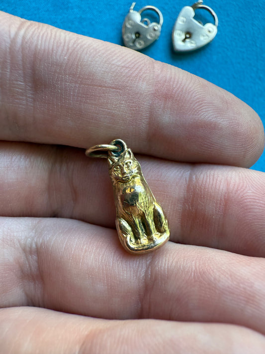 Cat Charm
