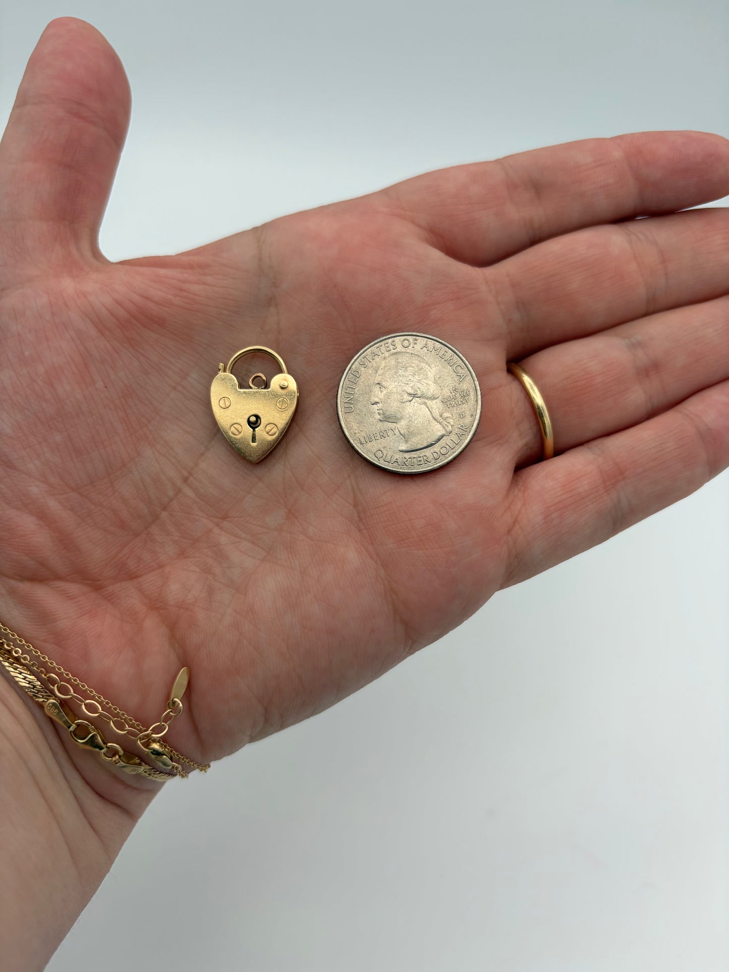 9k Heart Padlock