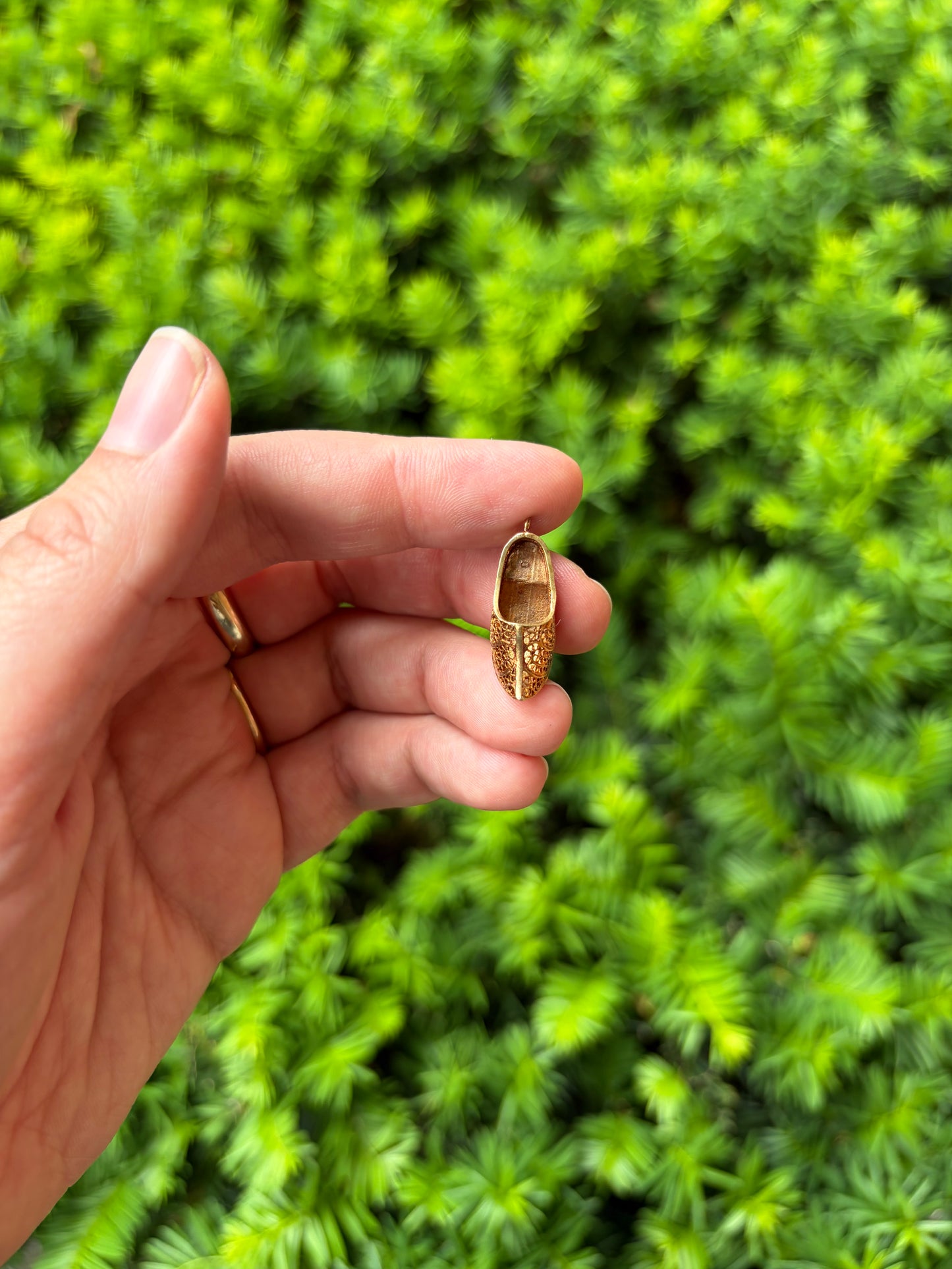 18k Dutch Shoe Charm