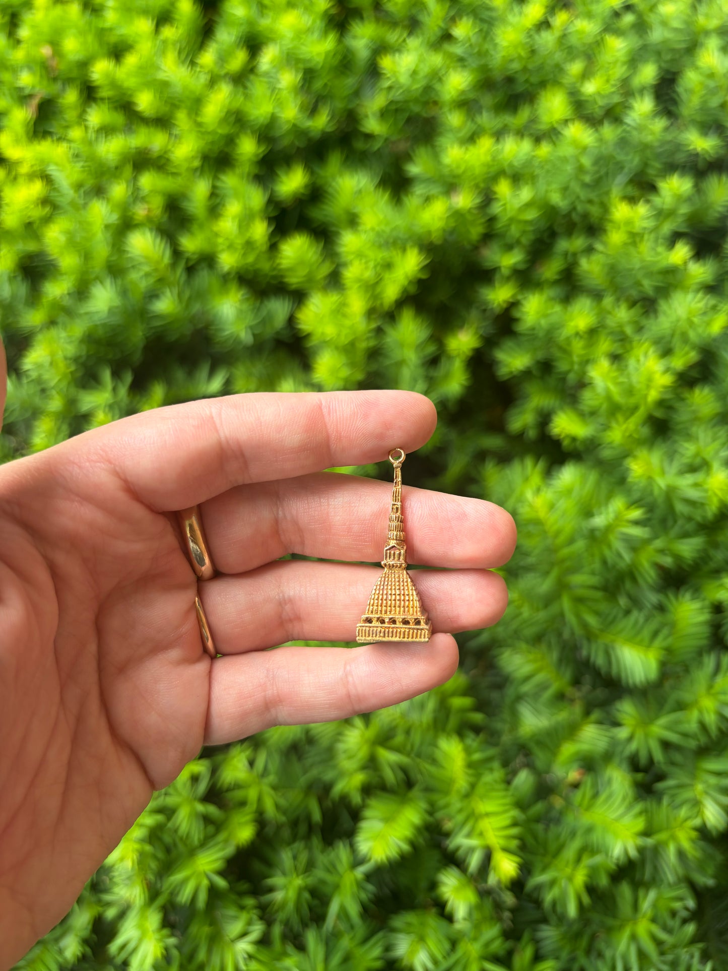 18k Mole Antonelliana Pendant