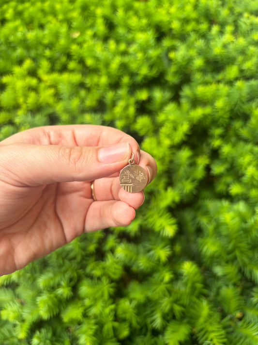 10k Pendant