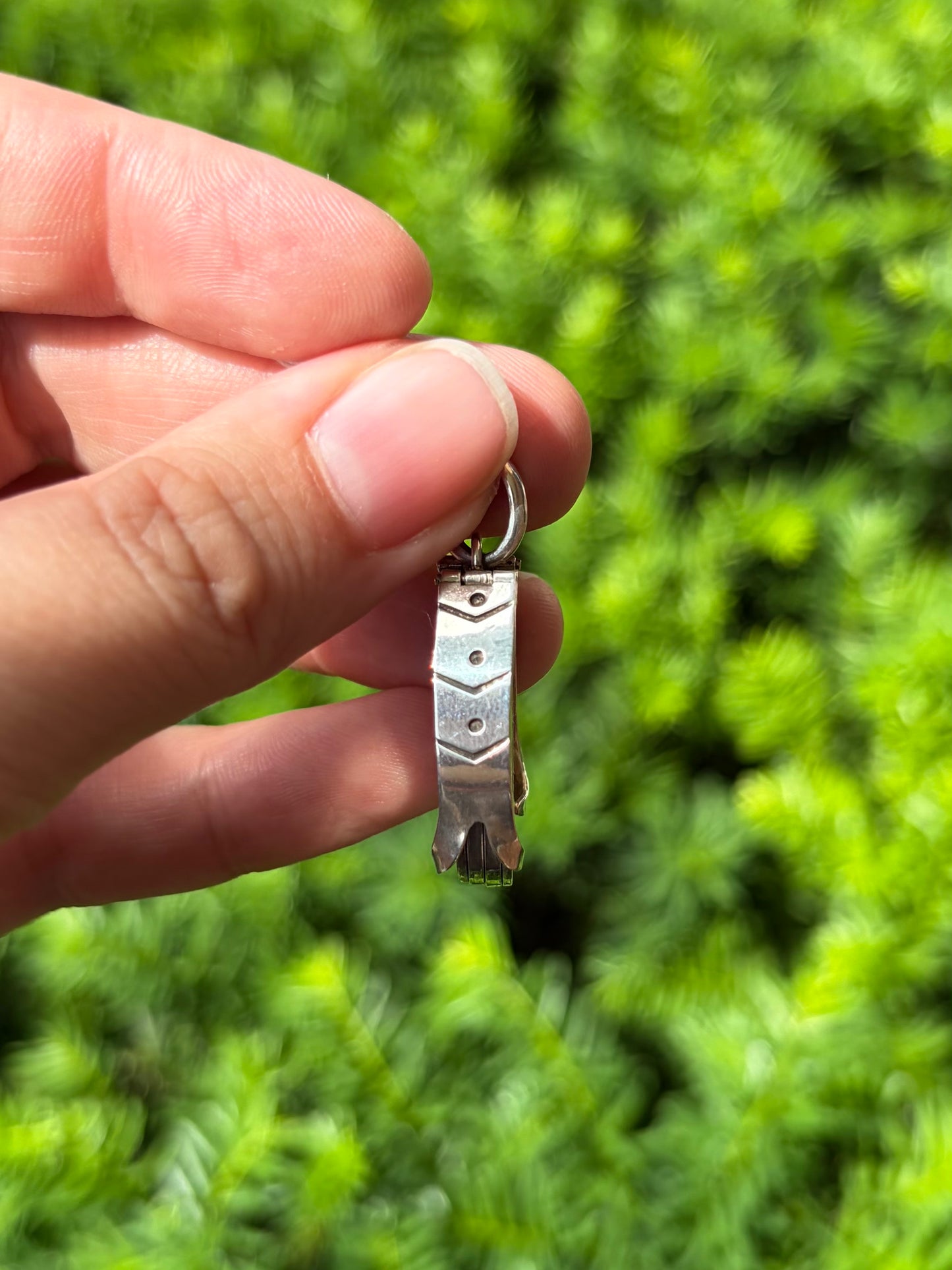 Sterling Silver Oval Multi-Picture Locket