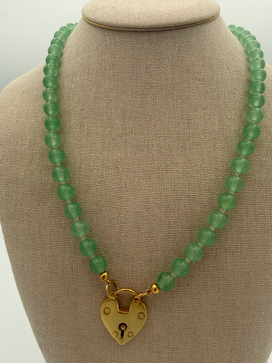 Aventurine Necklace W/GF findings +Lg. padlock clasp